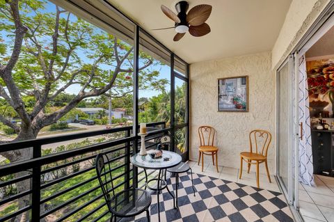 Tiny photo for 5336 NE 6th Avenue #H7, Oakland Park, FL 33334 (MLS # F10528666)