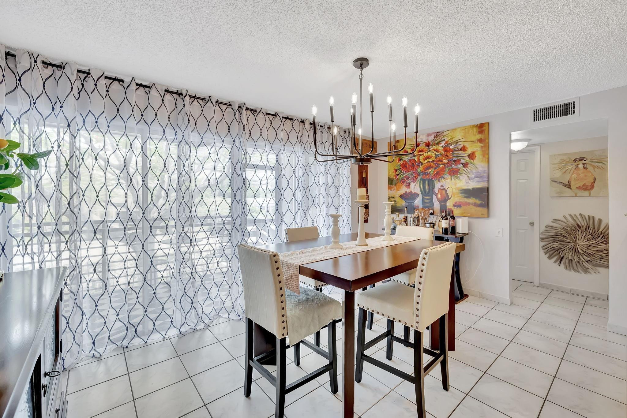 EMBARCADERO - Residential