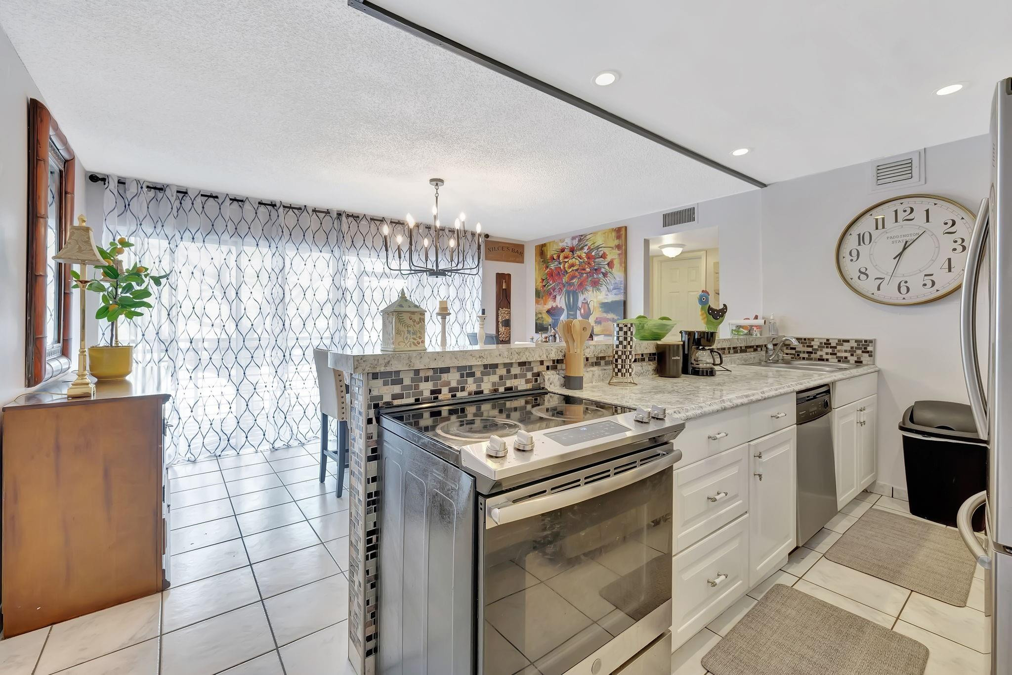 EMBARCADERO - Residential