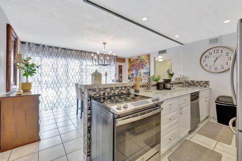Tiny photo for 5336 NE 6th Avenue #H7, Oakland Park, FL 33334 (MLS # F10528666)