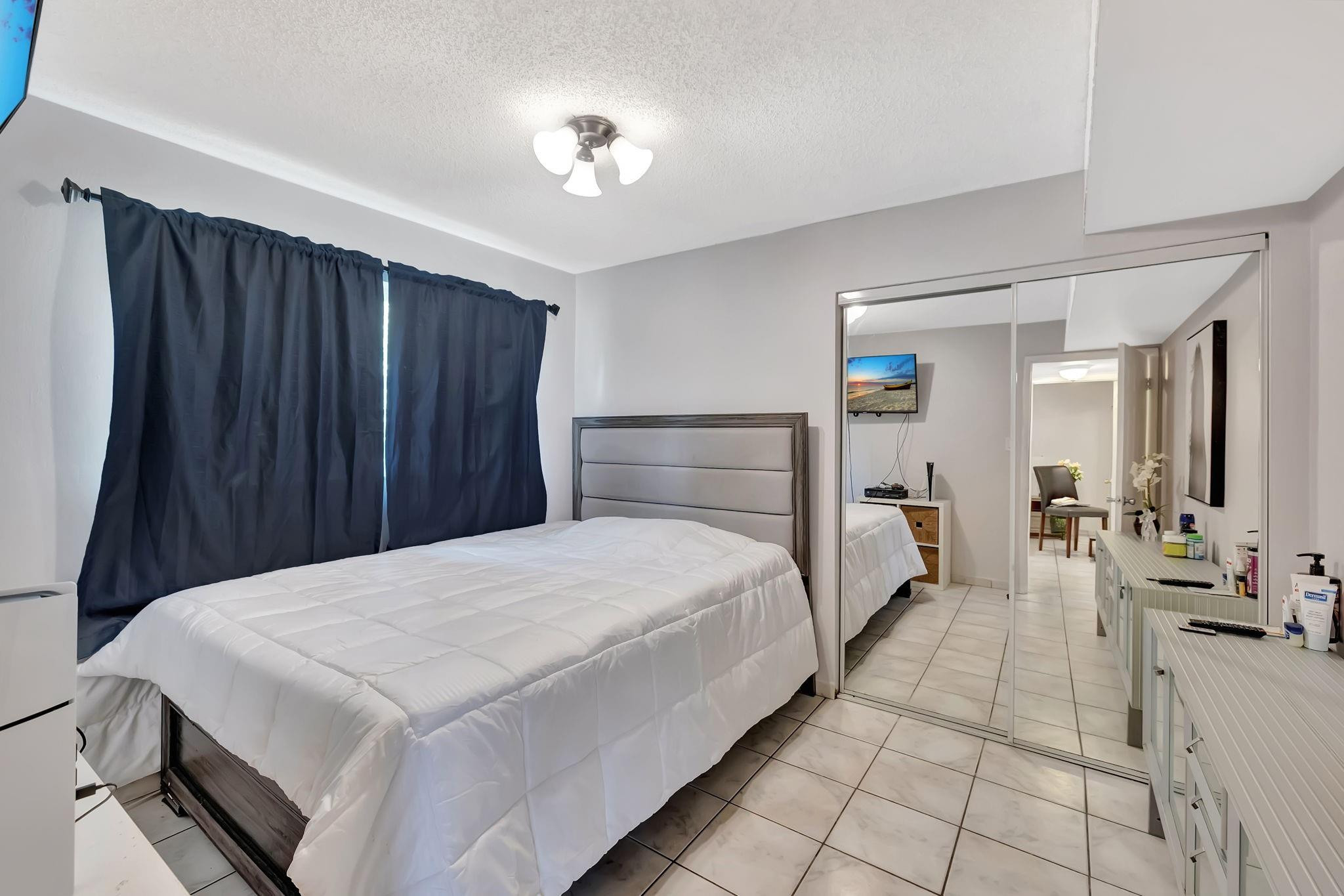 EMBARCADERO - Residential