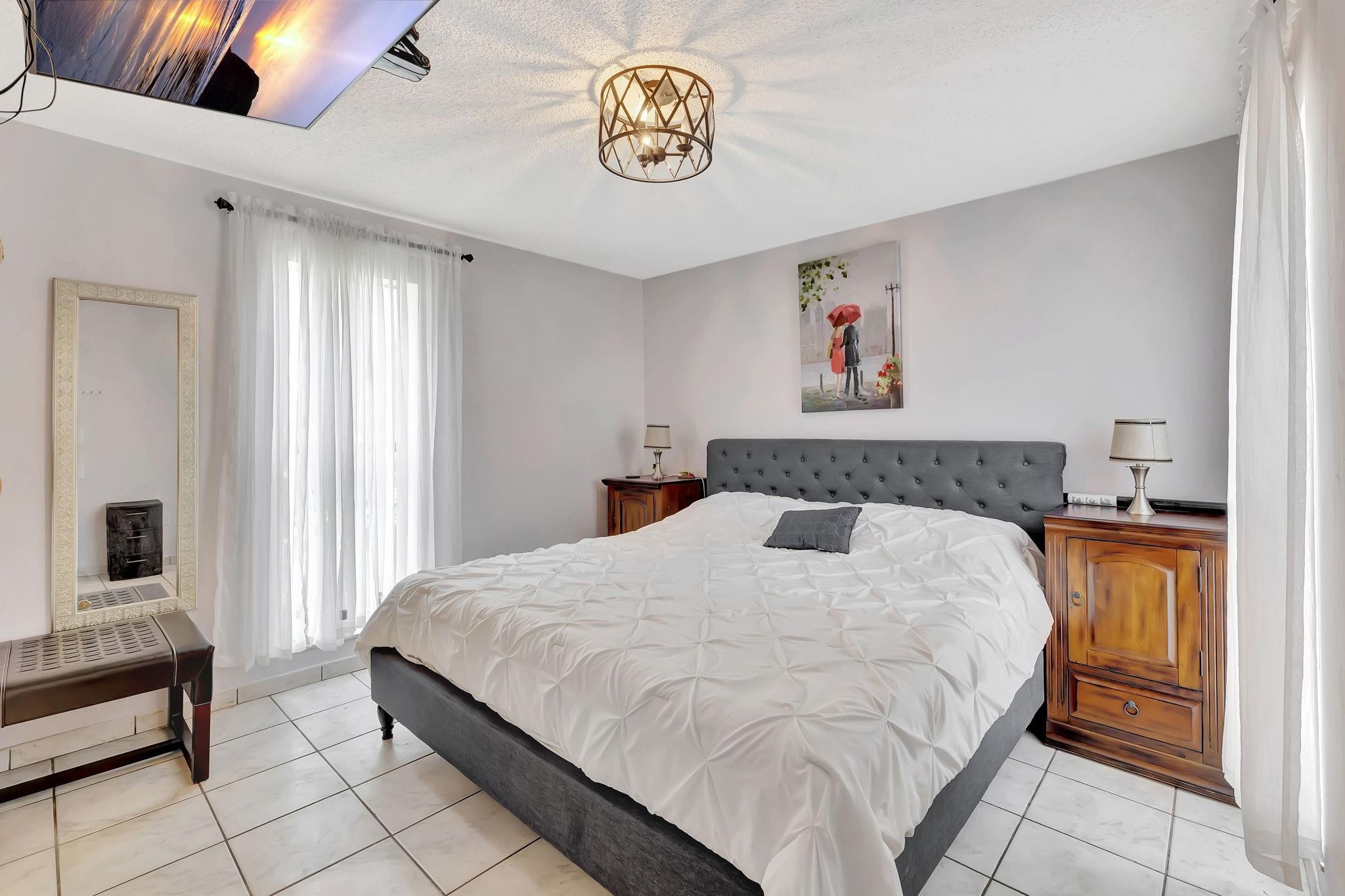 EMBARCADERO - Residential