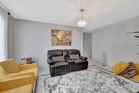 Tiny photo for 5336 NE 6th Avenue #H7, Oakland Park, FL 33334 (MLS # F10528666)