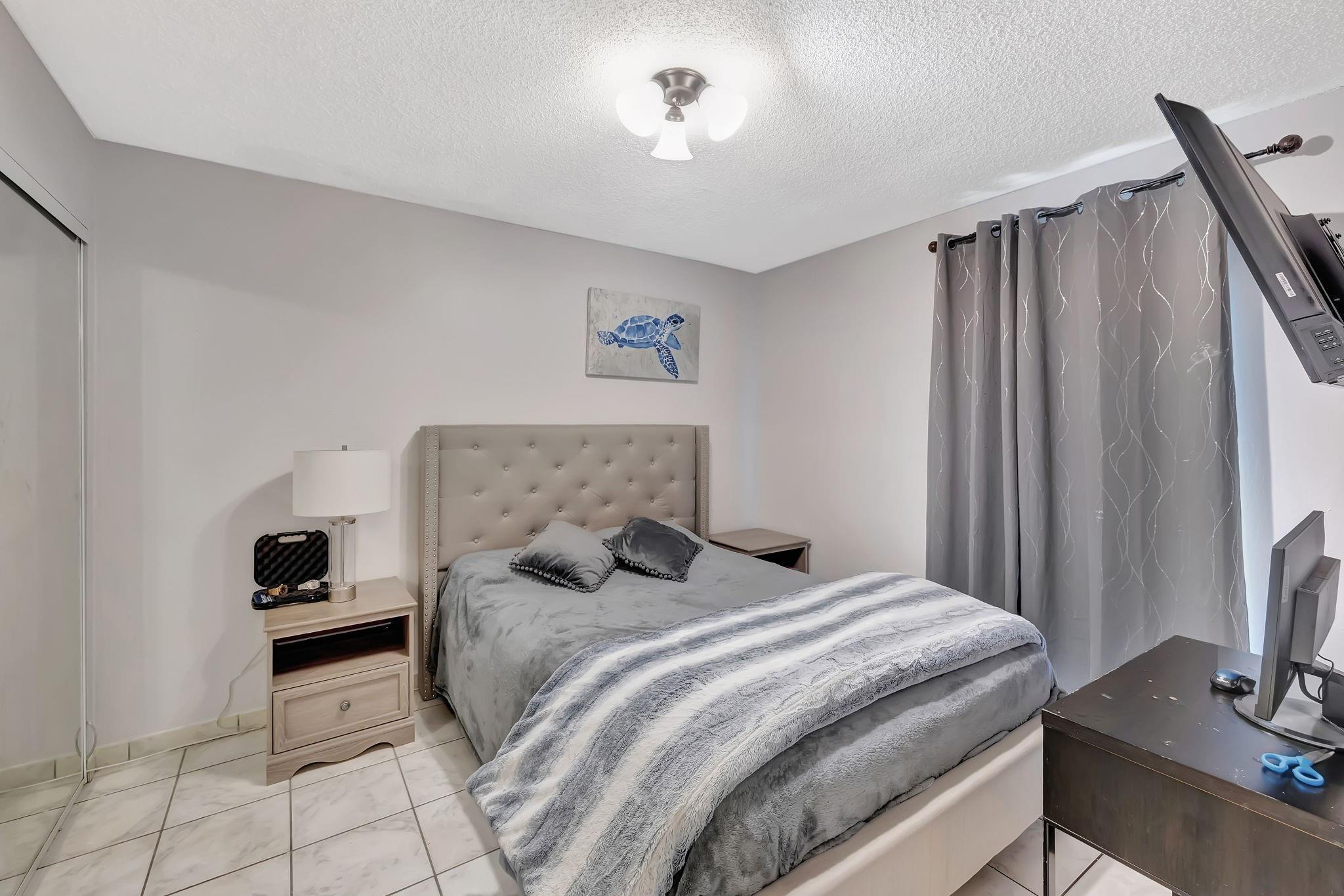 EMBARCADERO - Residential