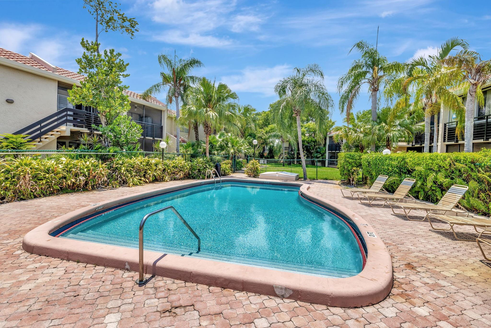 EMBARCADERO - Residential