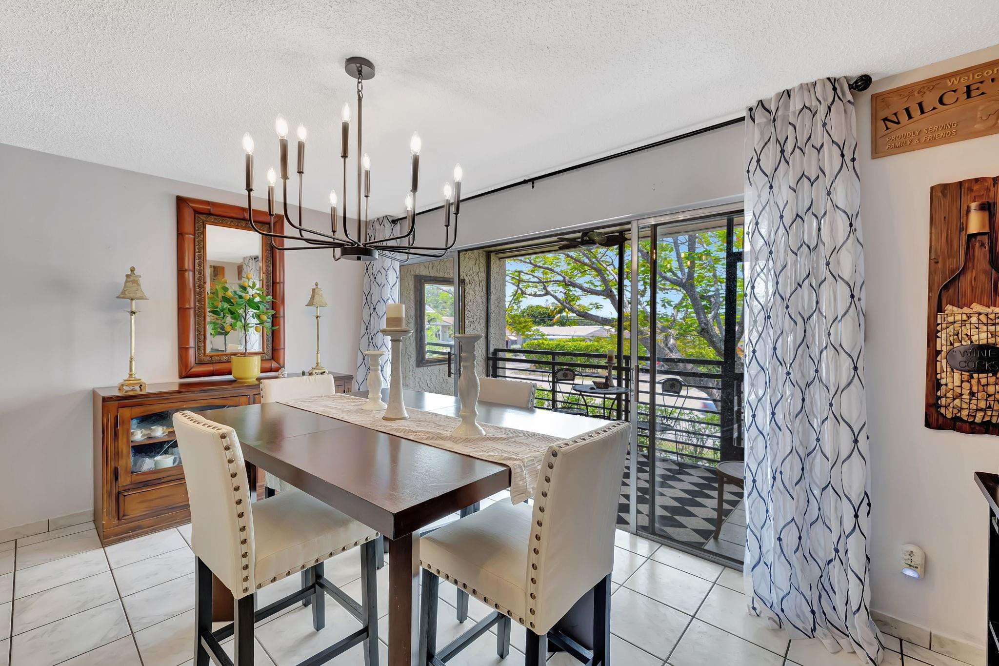 EMBARCADERO - Residential