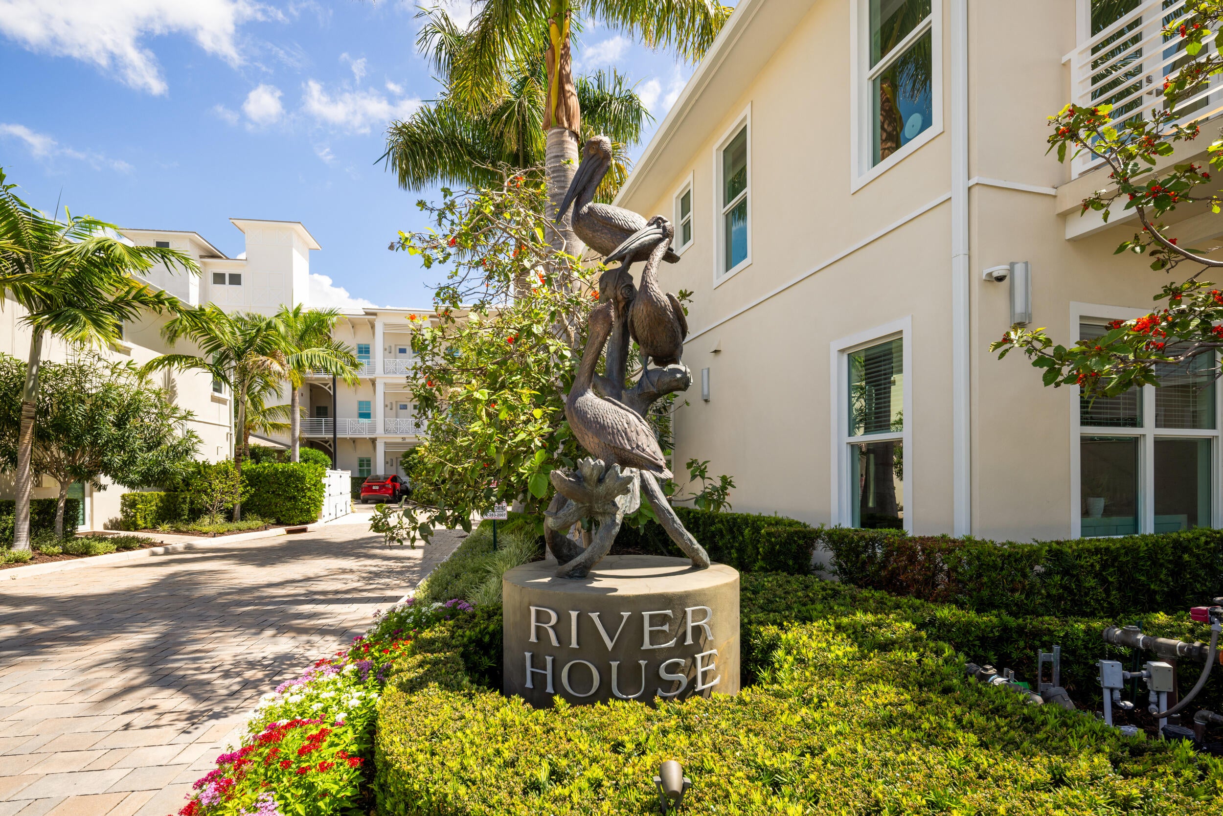 55 SE Seminole Street A