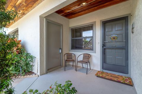 6295 SE Charleston Place 101 Hobe Sound FL 33455