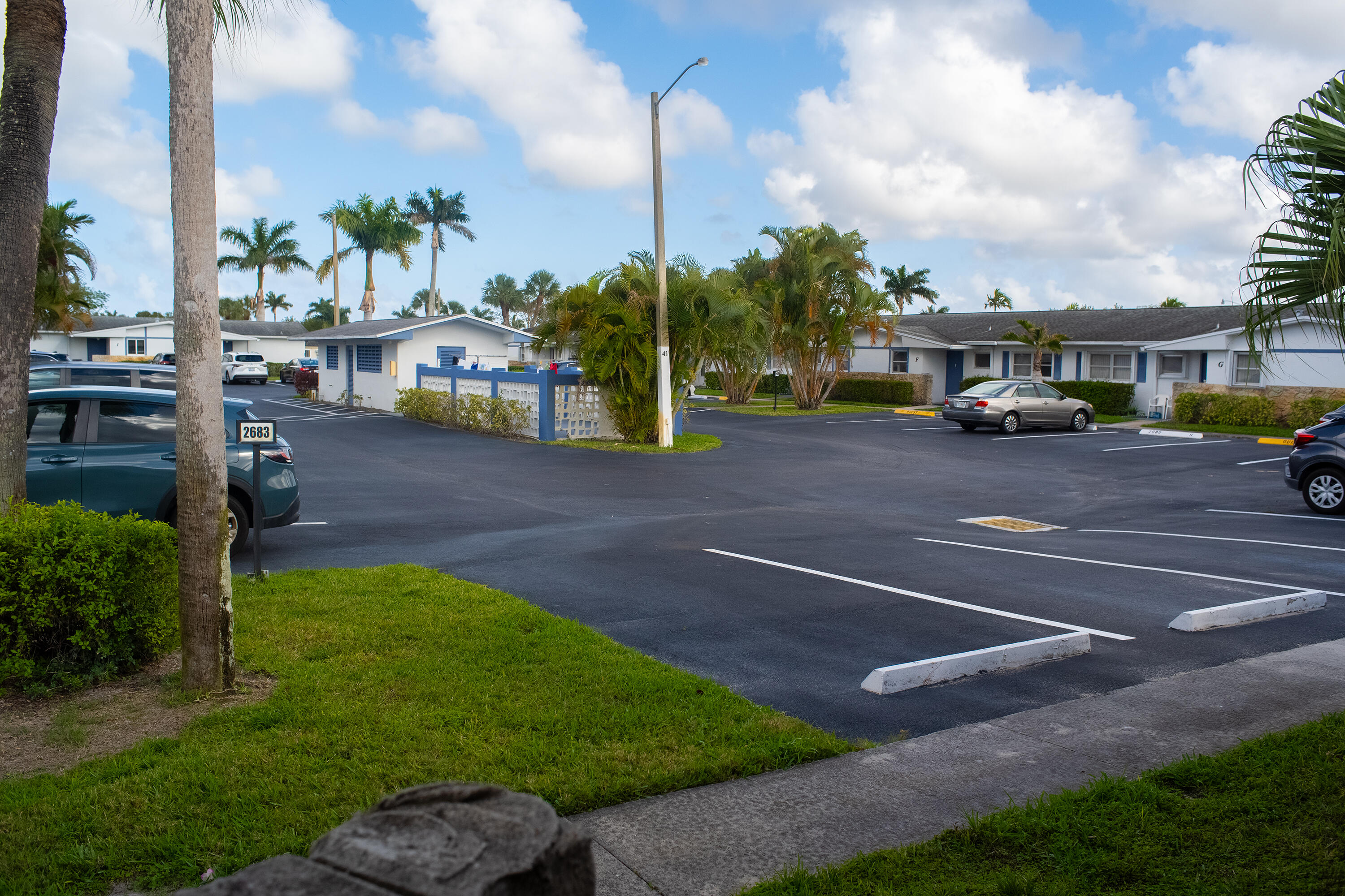 CRESTHAVEN VILLAS CONDO 34 - Residential