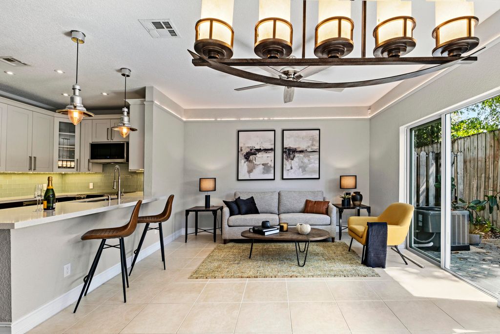 Photo of 1741 NE 4th Avenue #F5, Fort Lauderdale, FL 33305 (MLS # B26025353)