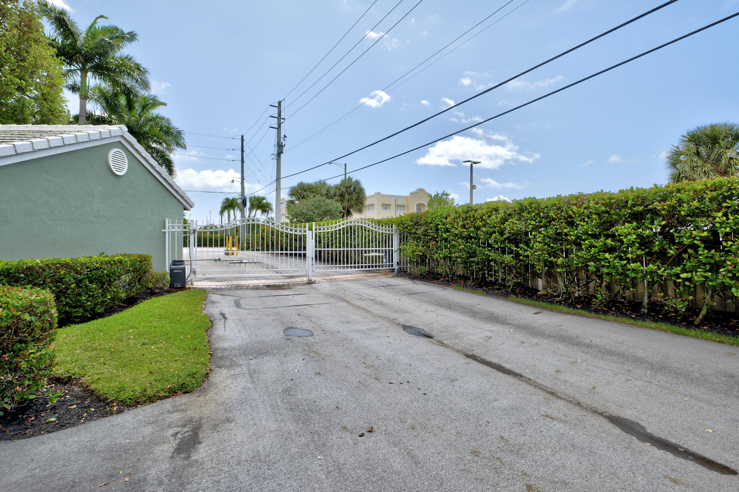 RIVER LANDINGS CONDO - Residential