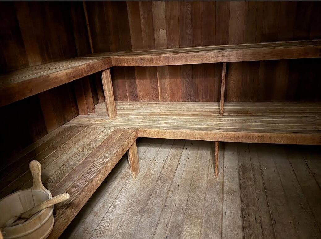 EVERGLADES HOUSE CONDO - Residential