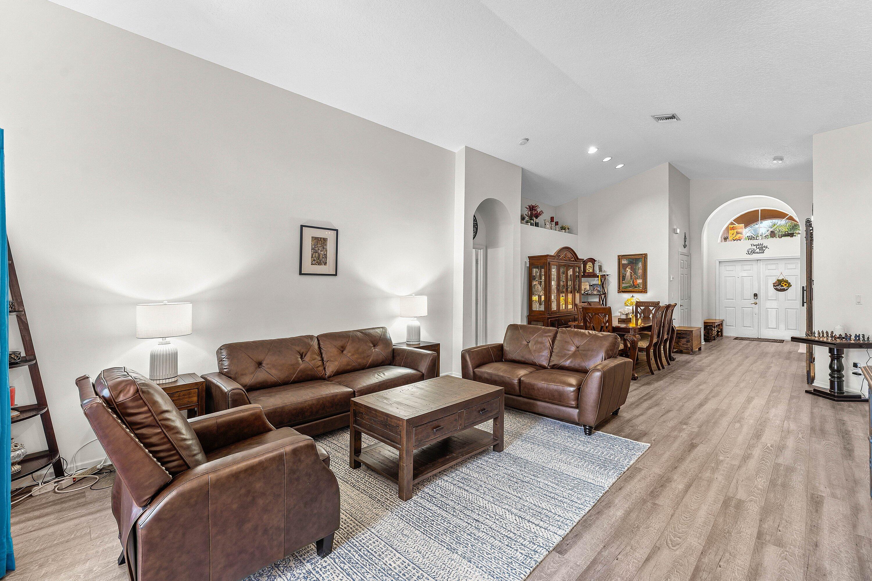 Twin Lakes - Residential