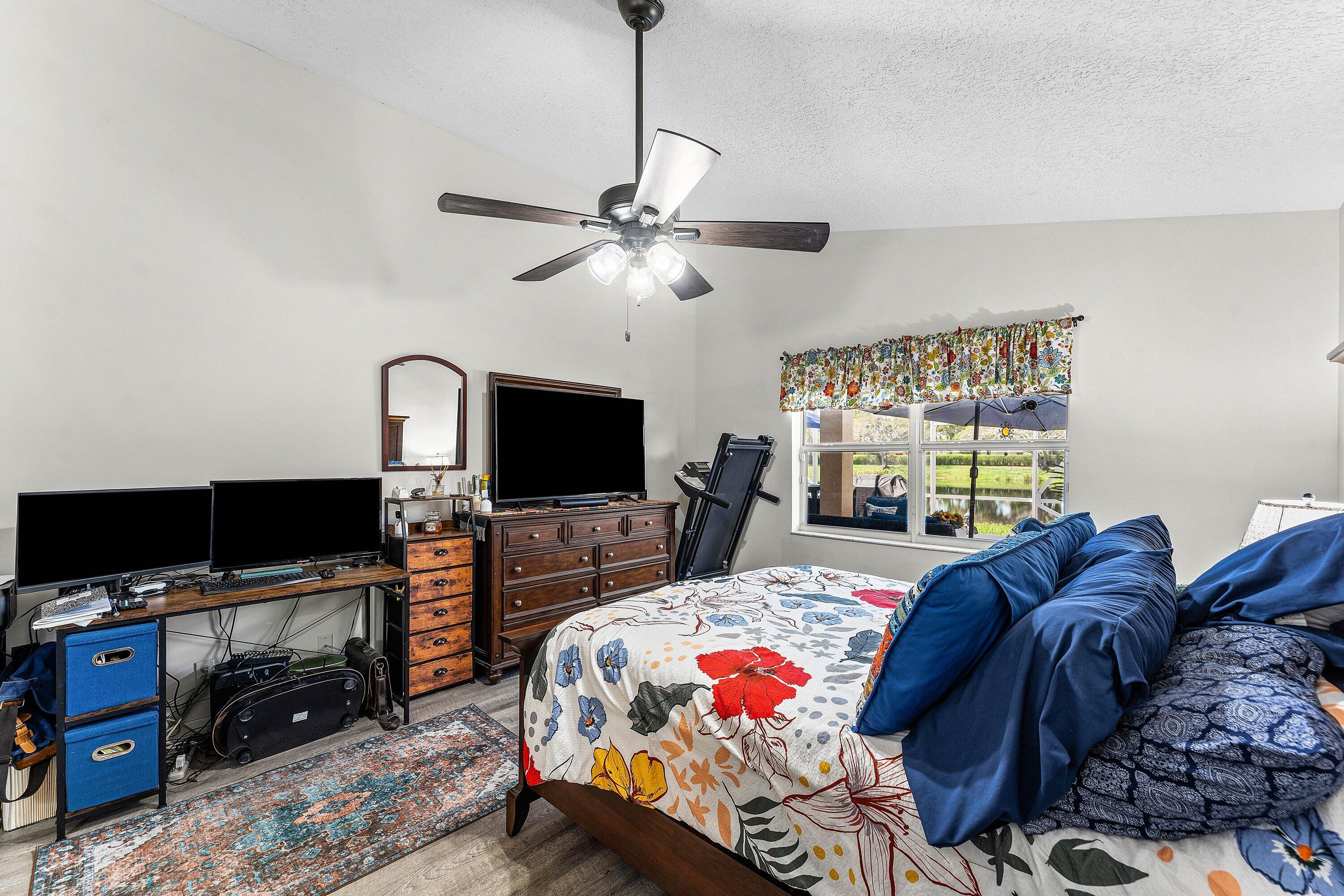 Twin Lakes - Residential