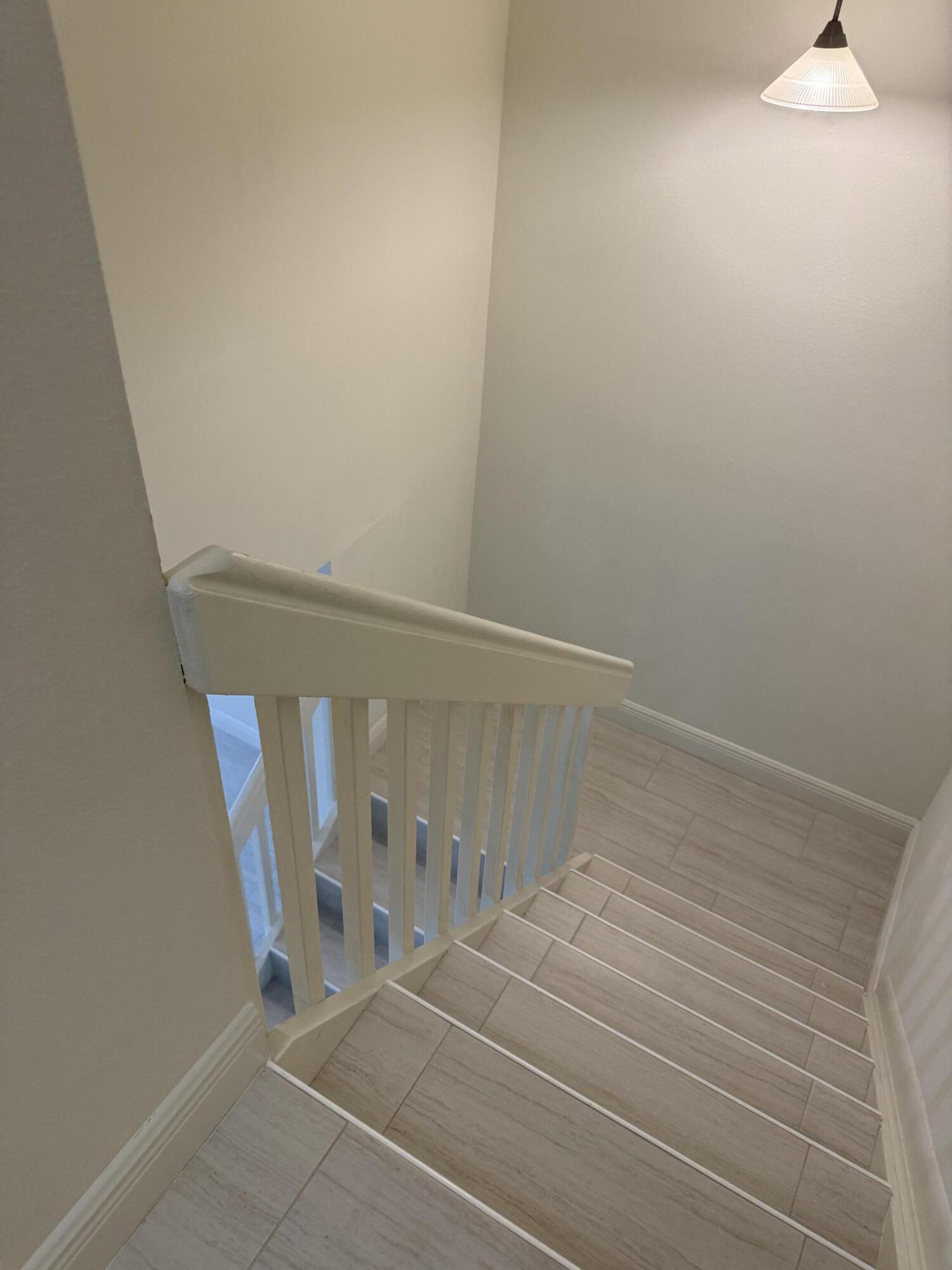 COURTYARDS AT BOCA II - Residential Lease