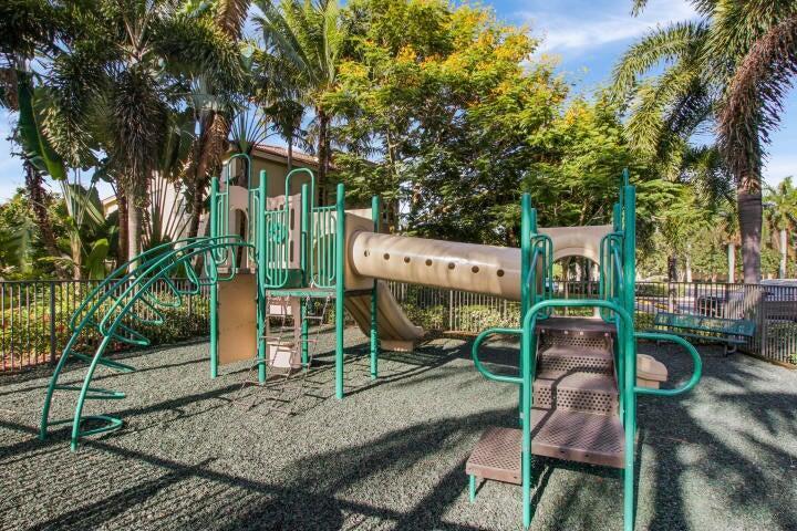 Pool - Residential Lease