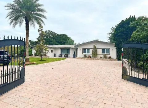 5300 SW 163rd Ave, Southwest Ranches, FL MLS: F10474270