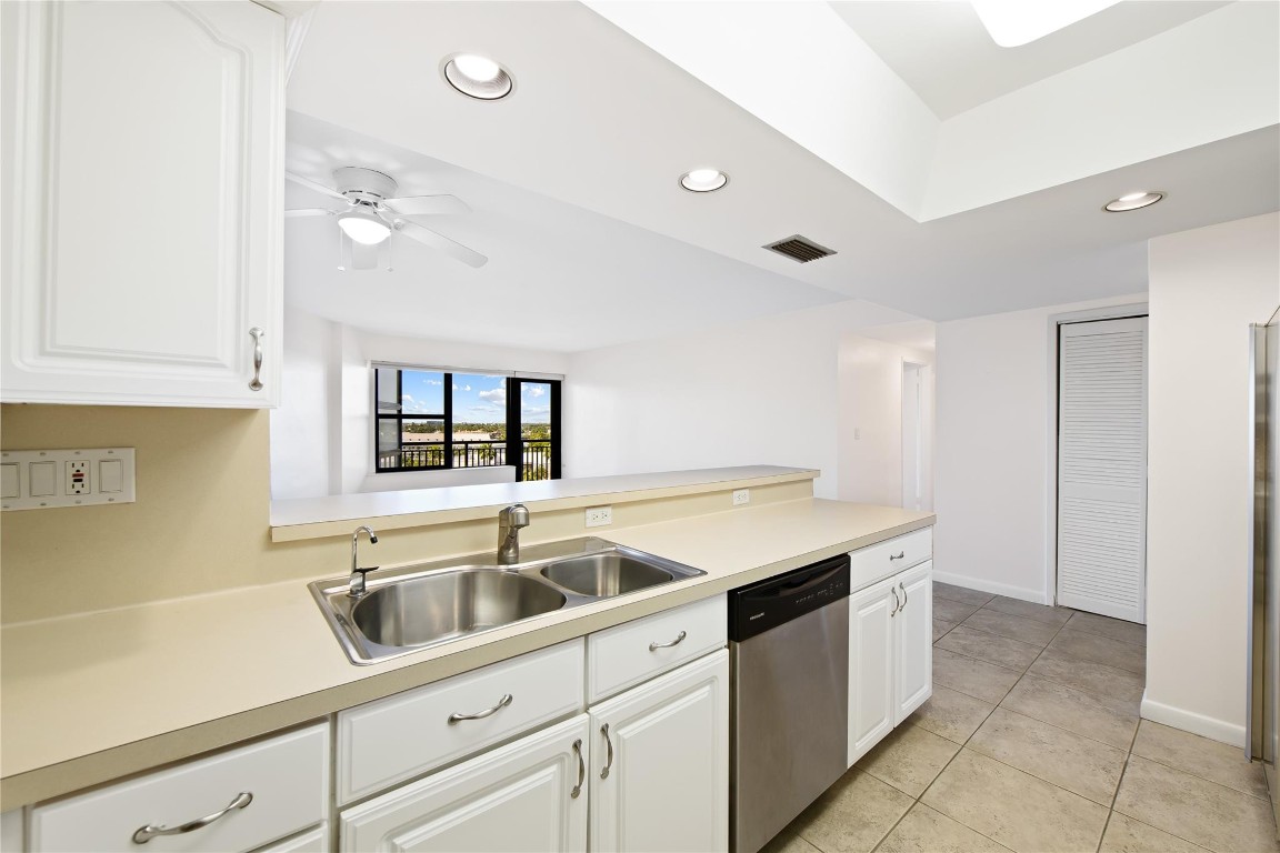 Galt Ocean Club Condo - Residential Lease