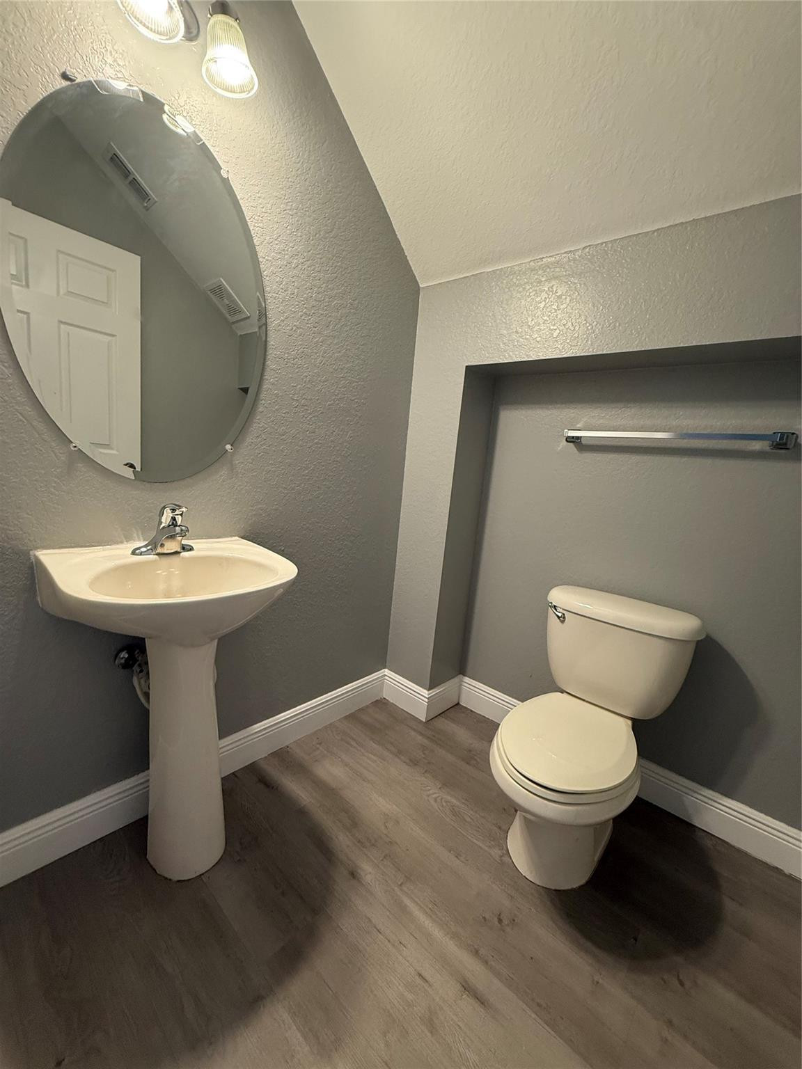 TUSCAN VILLAS - Residential Lease