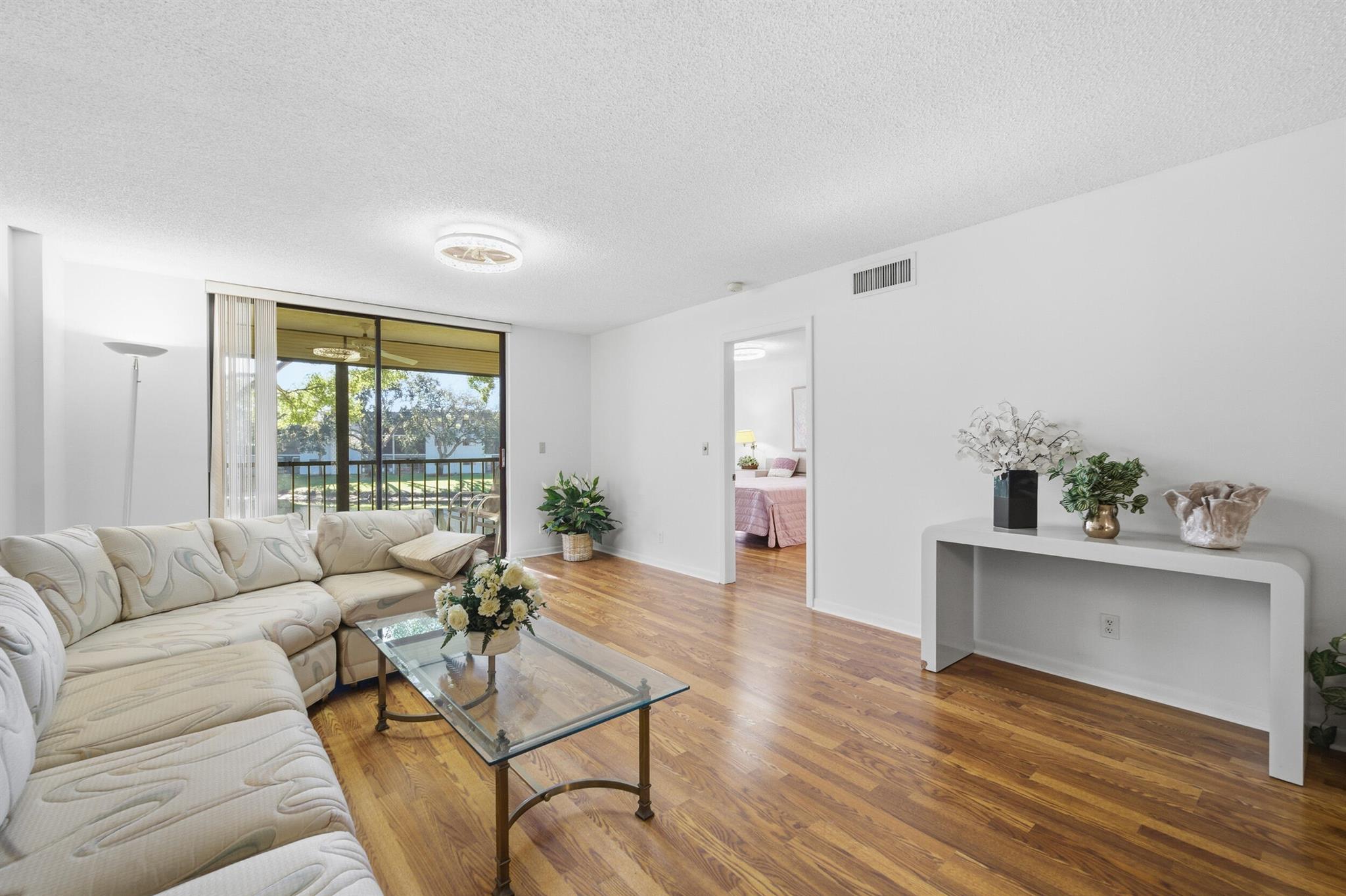 LAKES OF DELRAY WATERSEDG - Residential