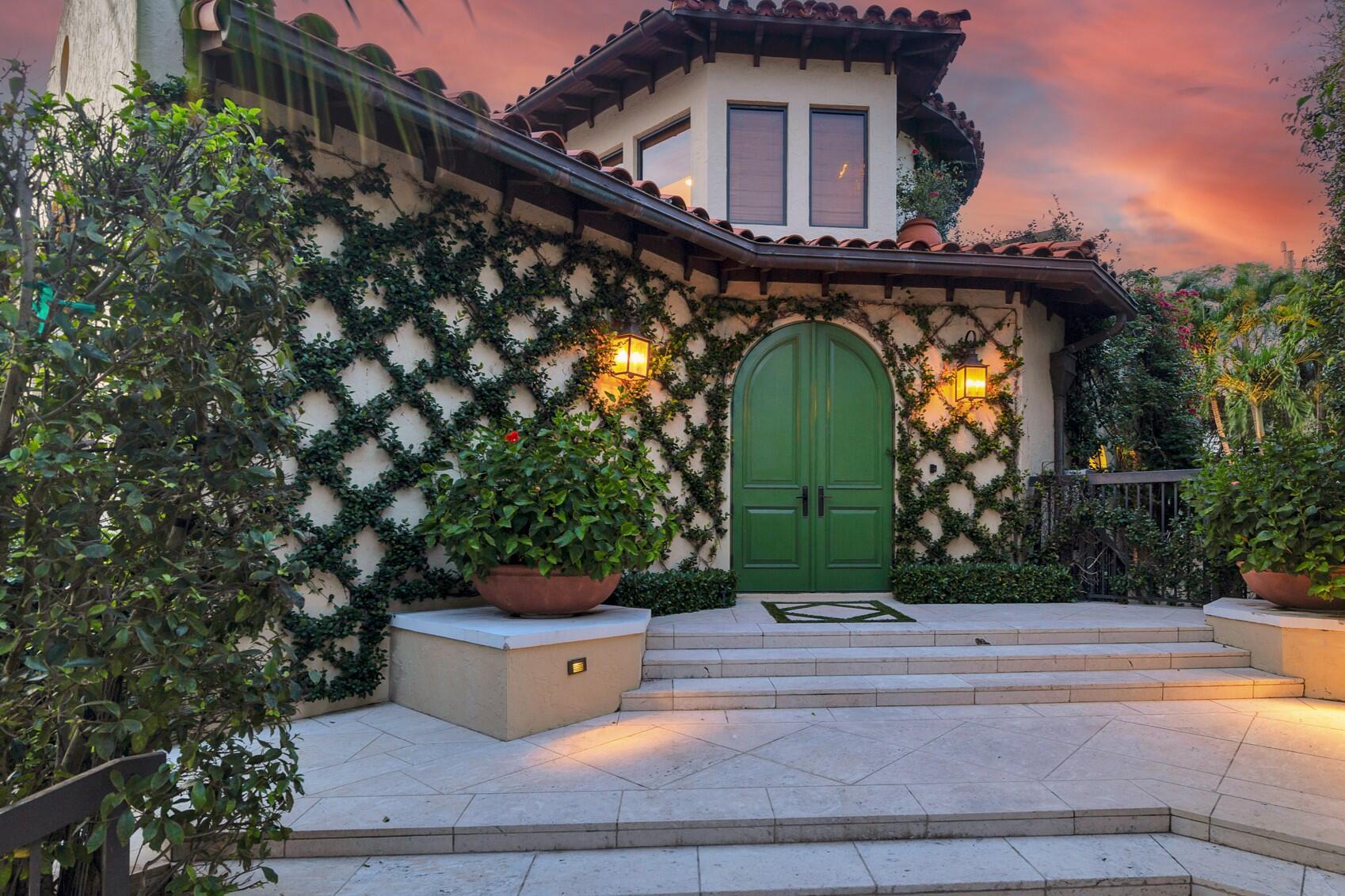 OCEAN PARK - Residential