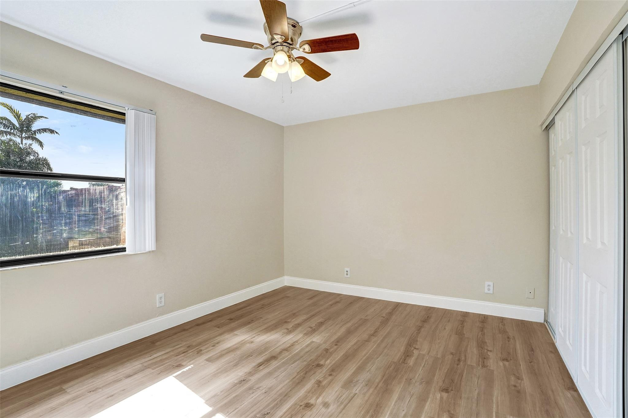 Springtree Lakes 79-12 B - Residential Lease