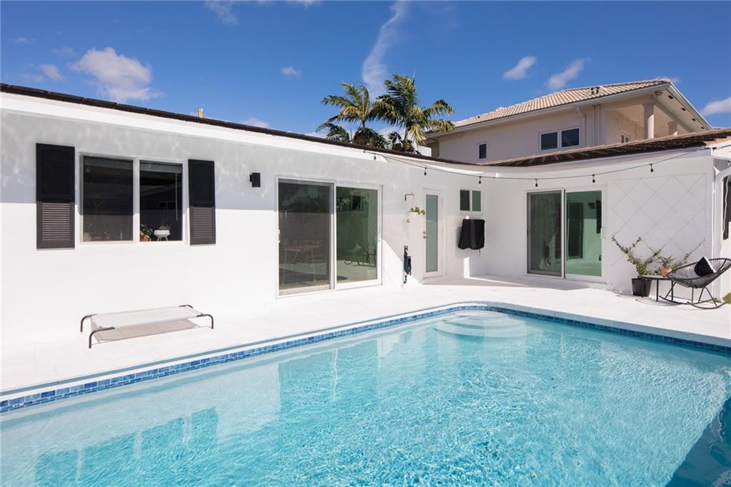 IMPERIAL POINT 2 SEC - Residential