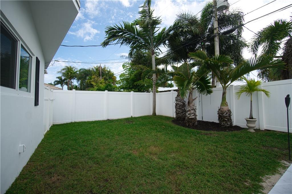 IMPERIAL POINT 2 SEC - Residential