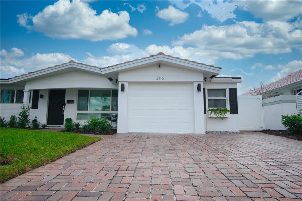 IMPERIAL POINT 2 SEC - Residential