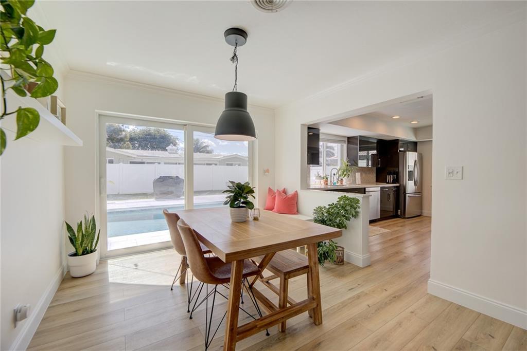 IMPERIAL POINT 2 SEC - Residential