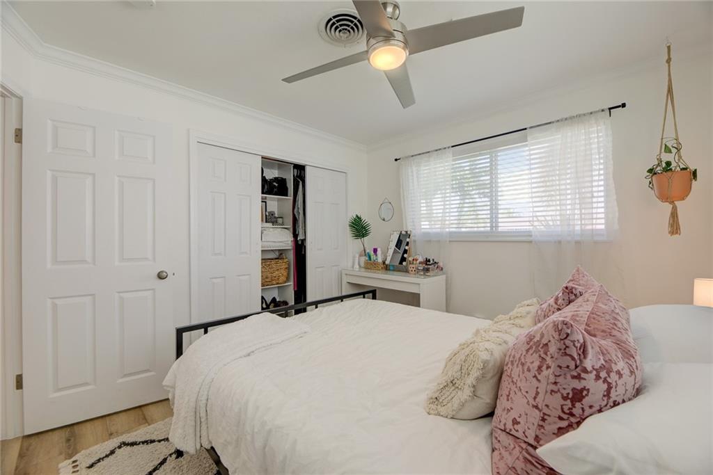 IMPERIAL POINT 2 SEC - Residential