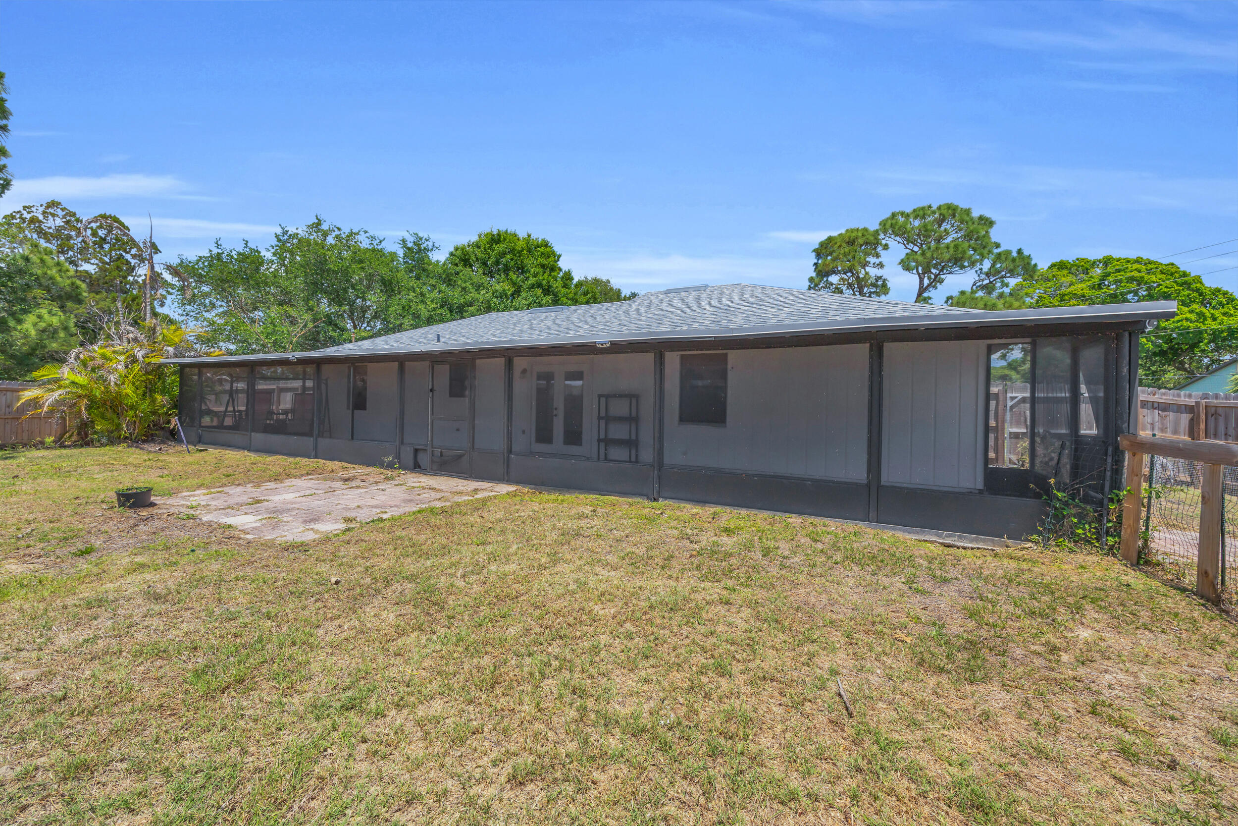 SEBASTIAN HIGHLANDS UNIT 8 - Residential