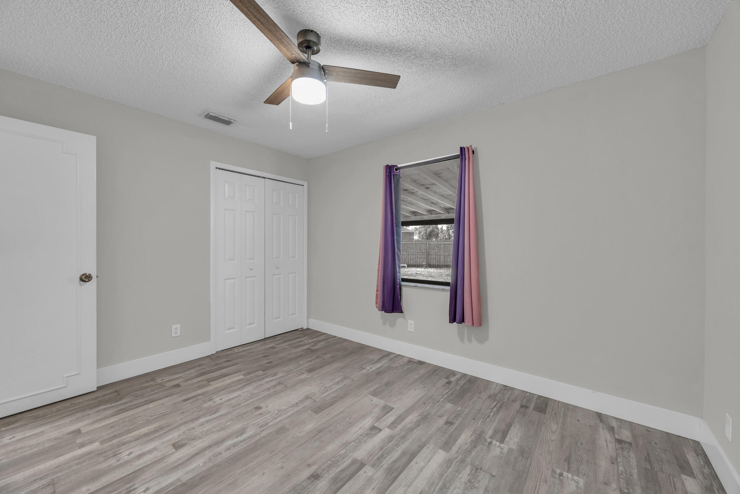 SEBASTIAN HIGHLANDS UNIT 8 - Residential