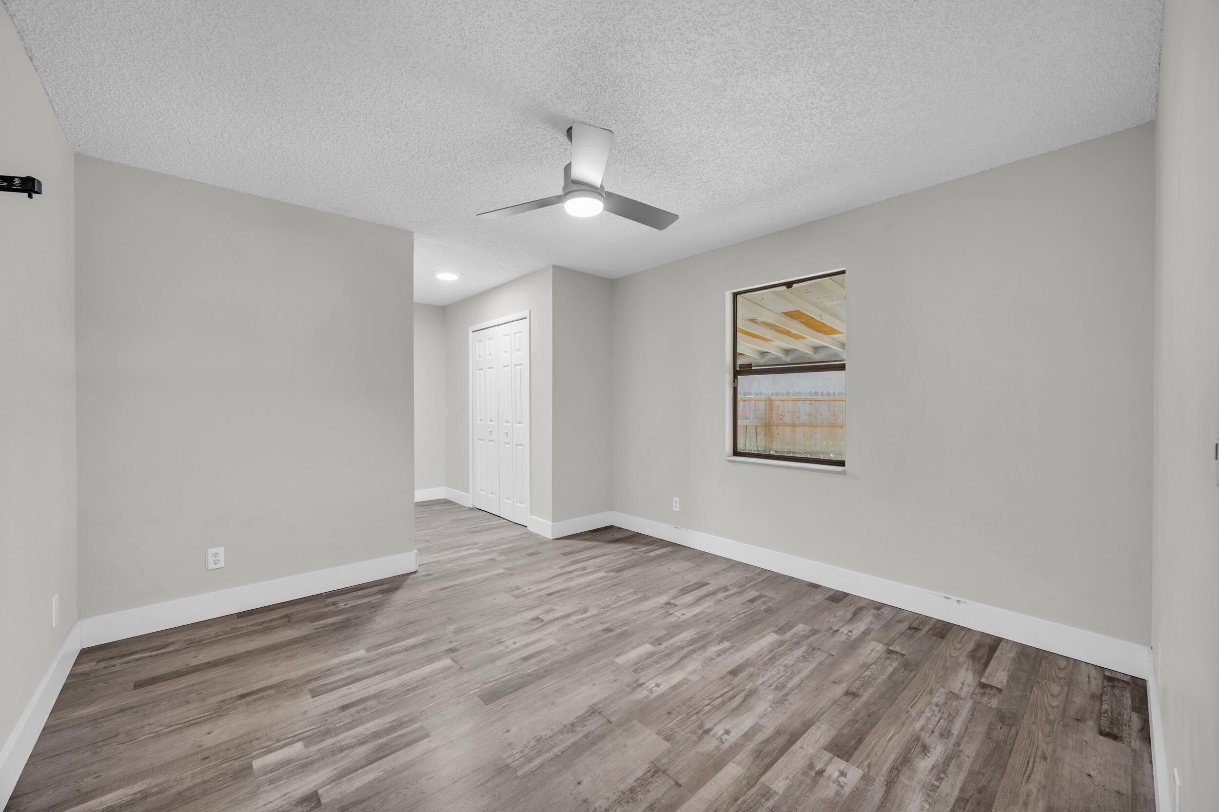 SEBASTIAN HIGHLANDS UNIT 8 - Residential