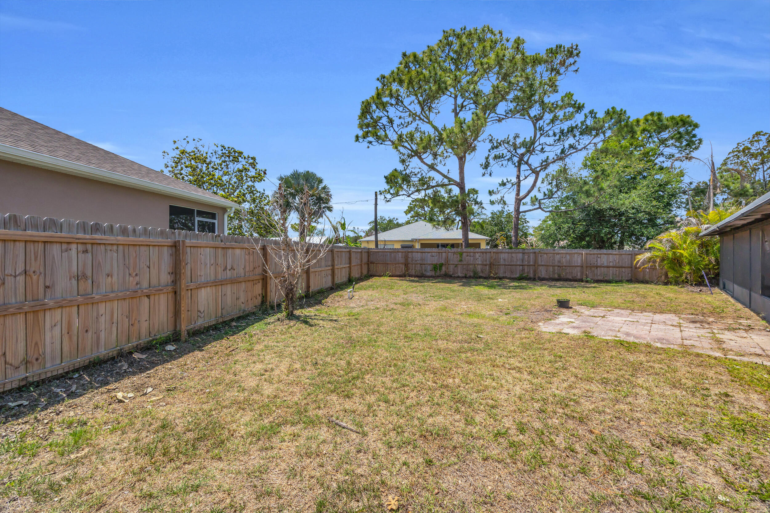 SEBASTIAN HIGHLANDS UNIT 8 - Residential