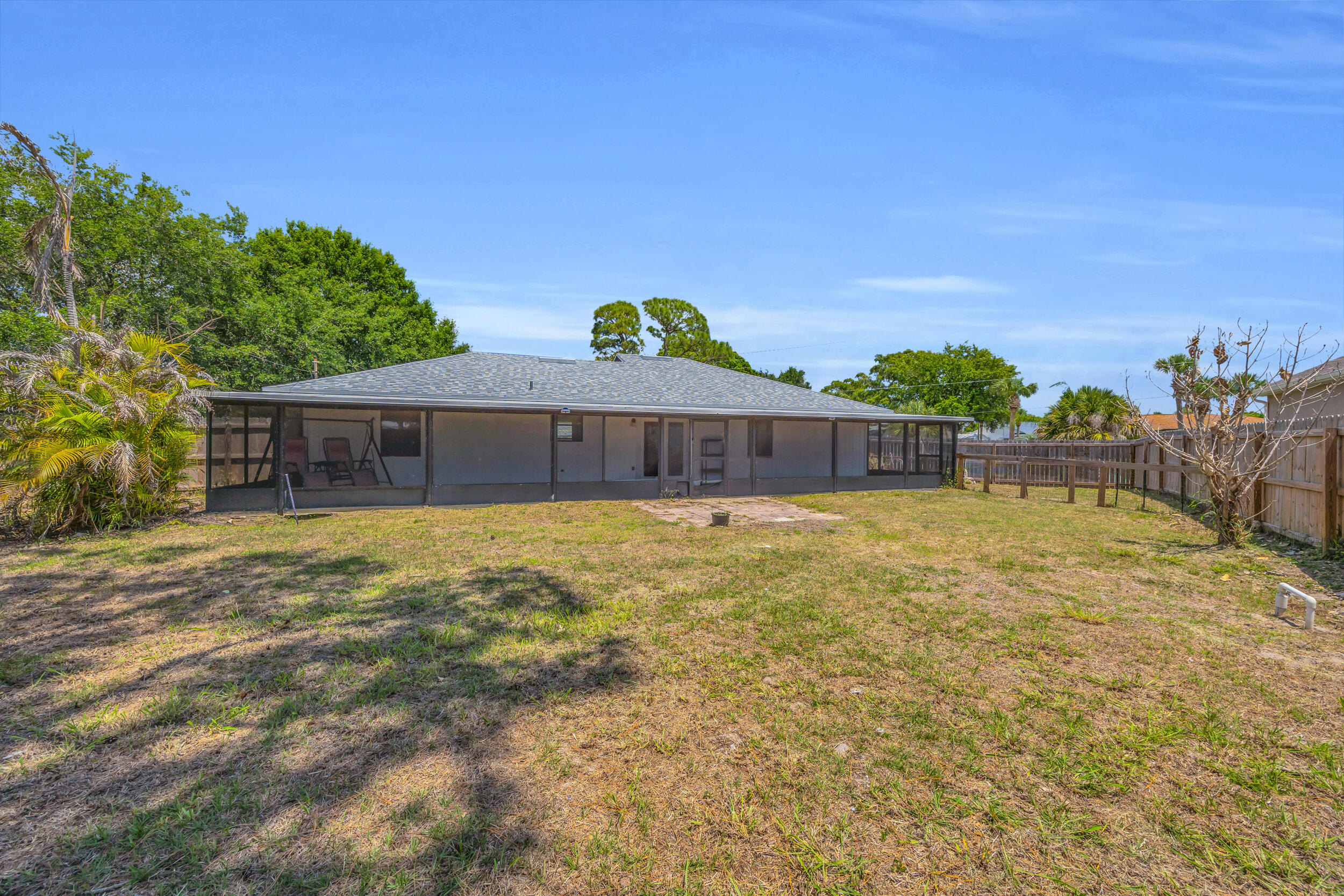 SEBASTIAN HIGHLANDS UNIT 8 - Residential