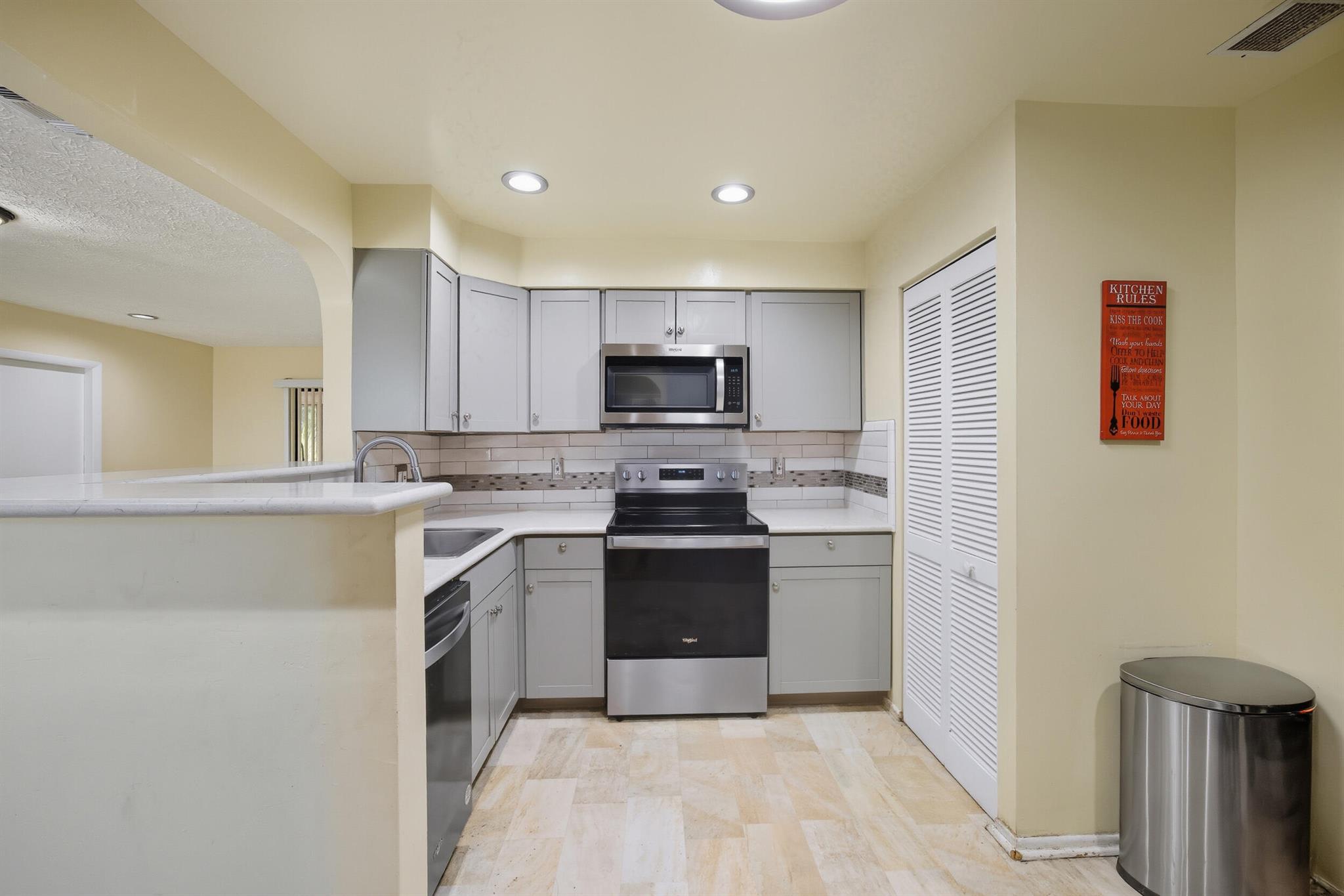 Sandpiper Bay - Residential