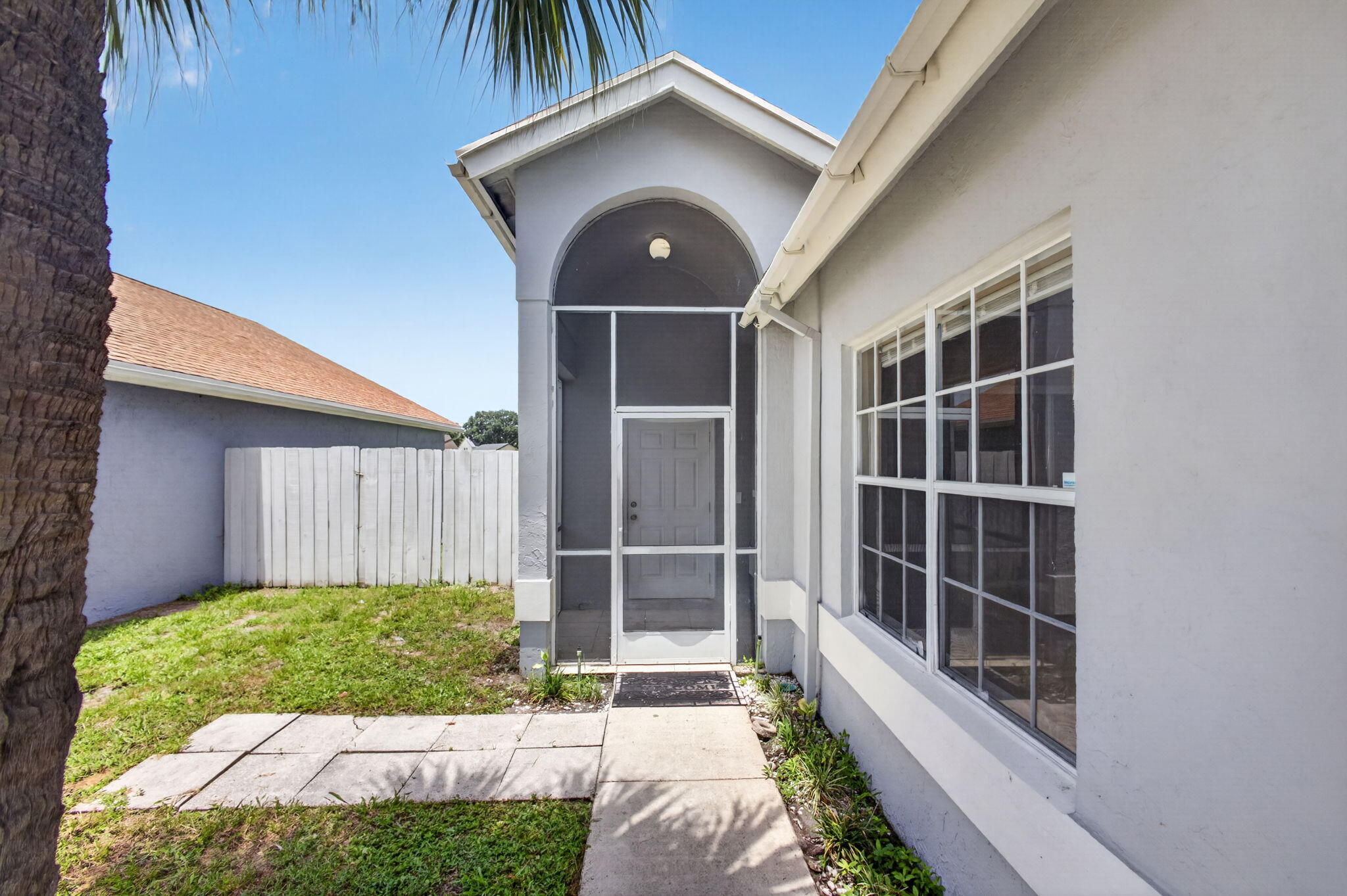 3871 Circle Lake Drive