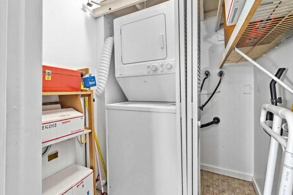 KINGS POINT PIEDMONT CONDOS - Residential Lease