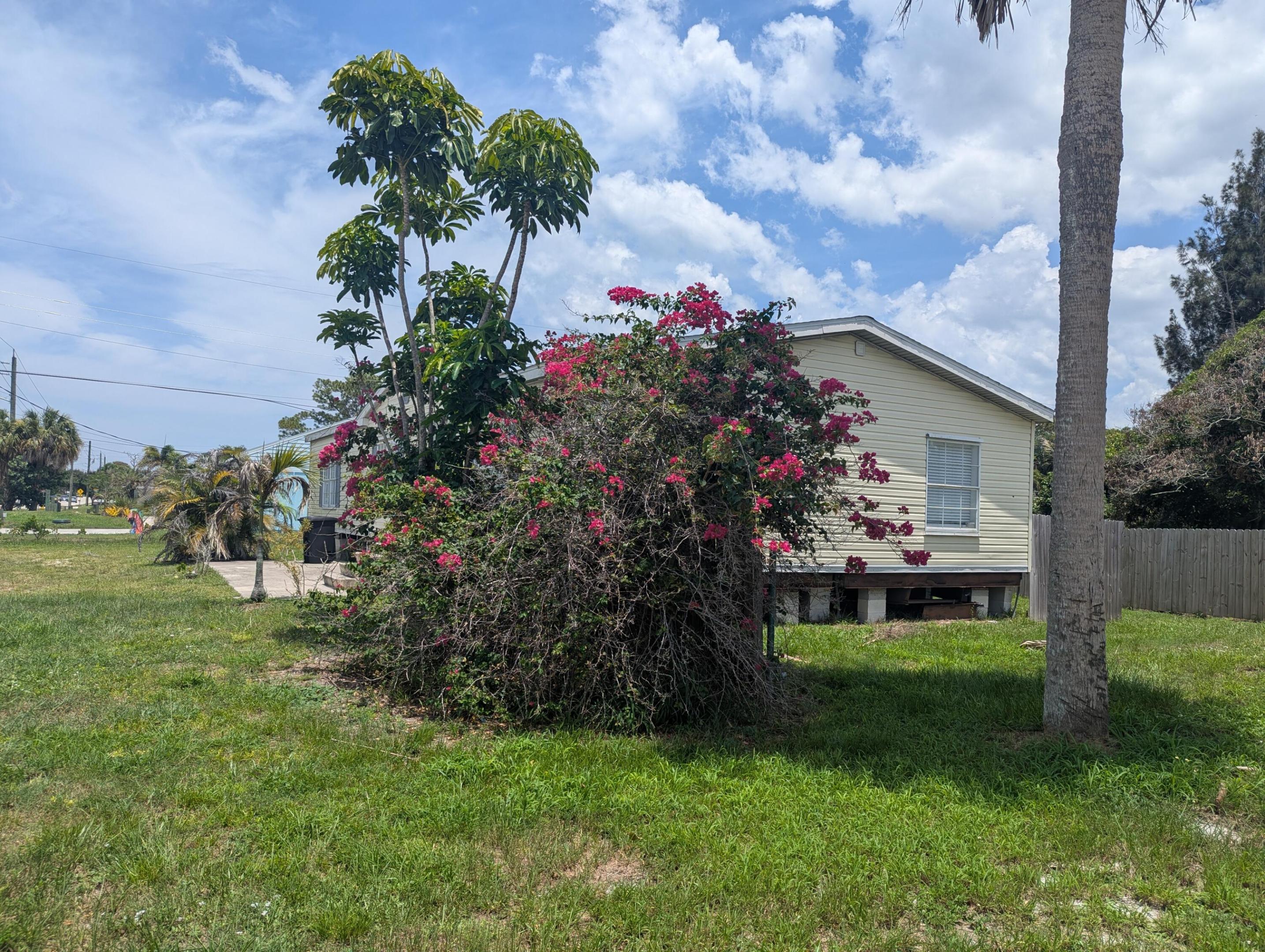 3640 SE Salerno Road