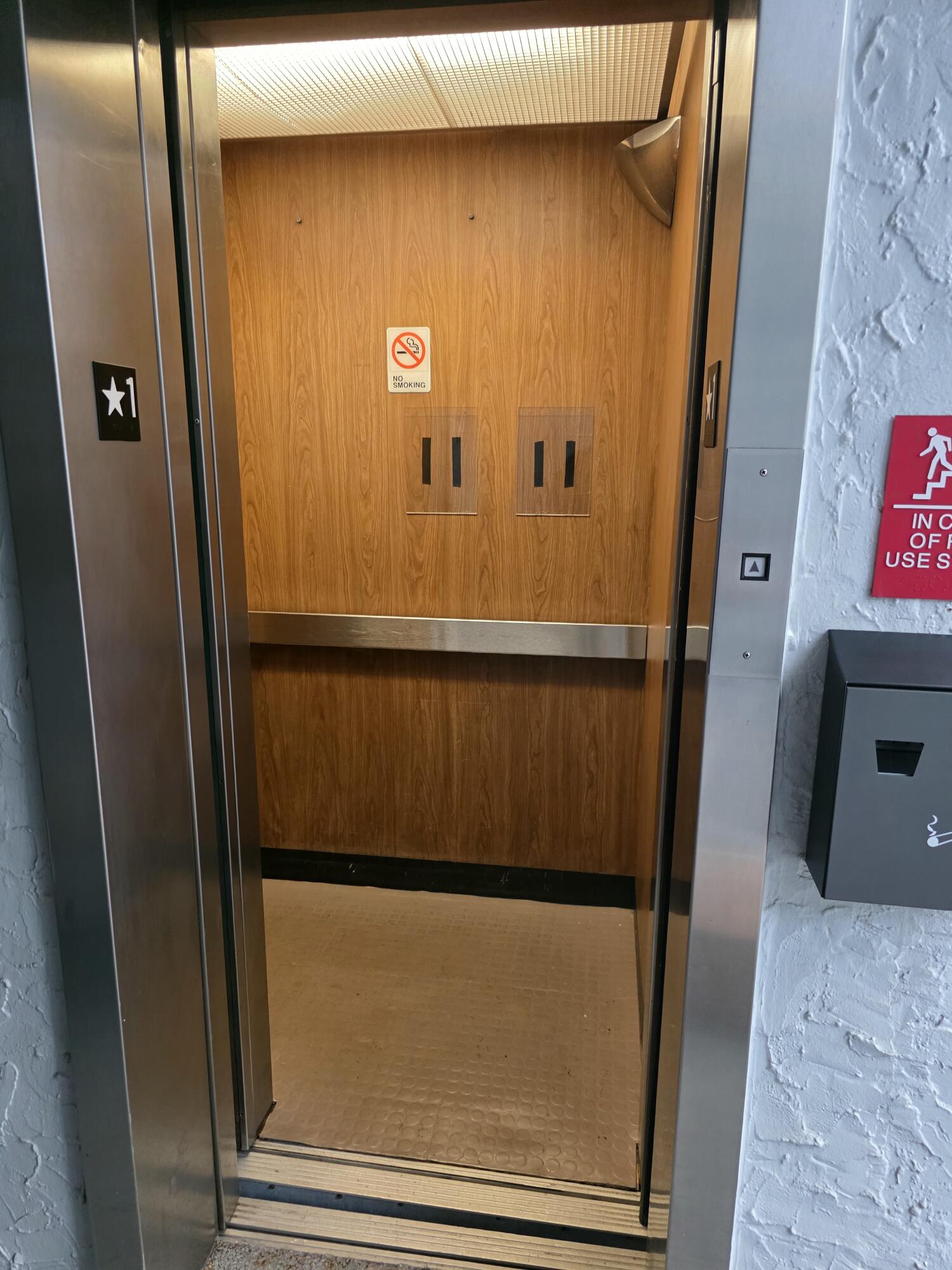 HOLIDAY SPRINGS VILLAGE 2 CONDO - Residential