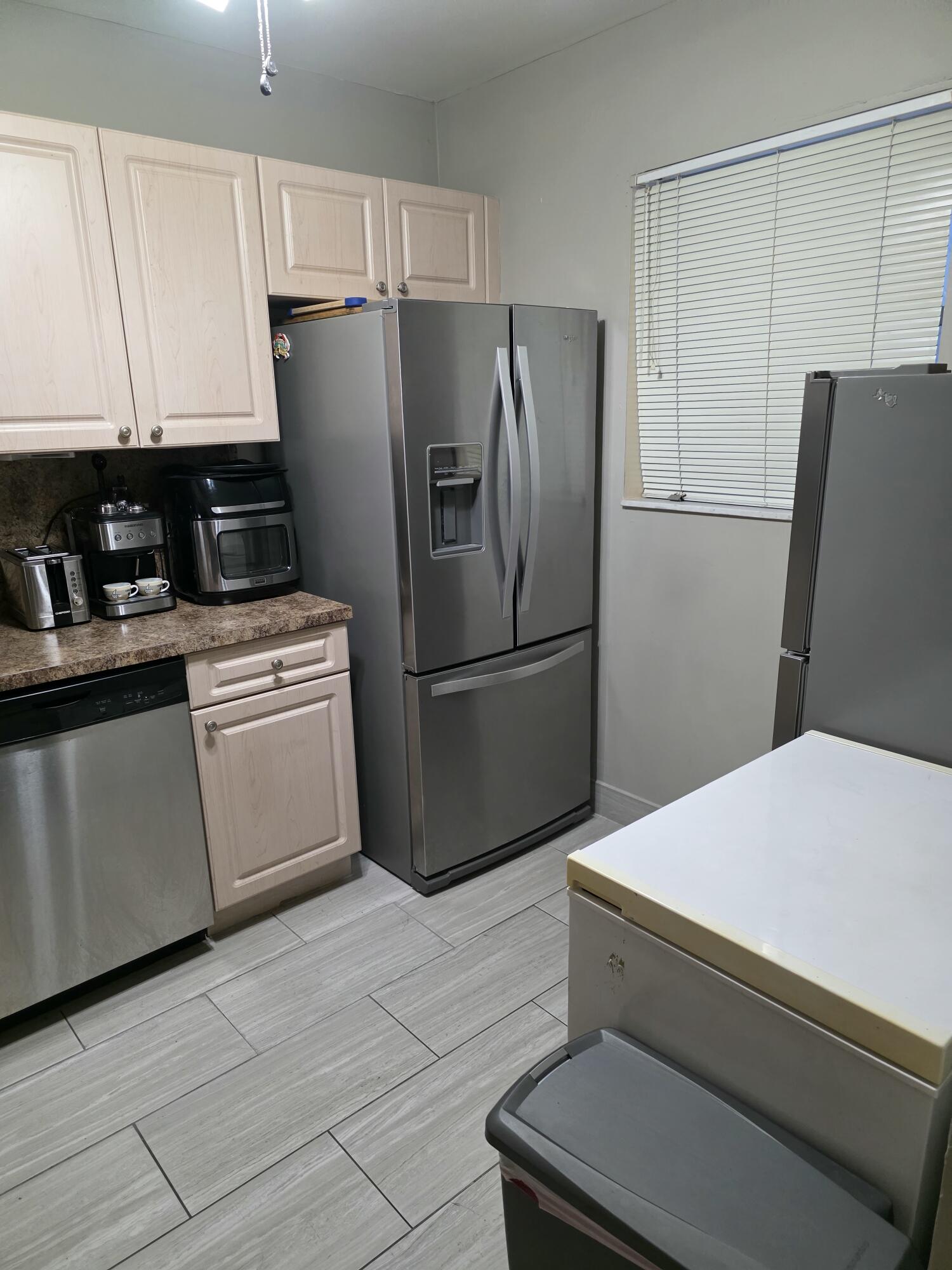 HOLIDAY SPRINGS VILLAGE 2 CONDO - Residential