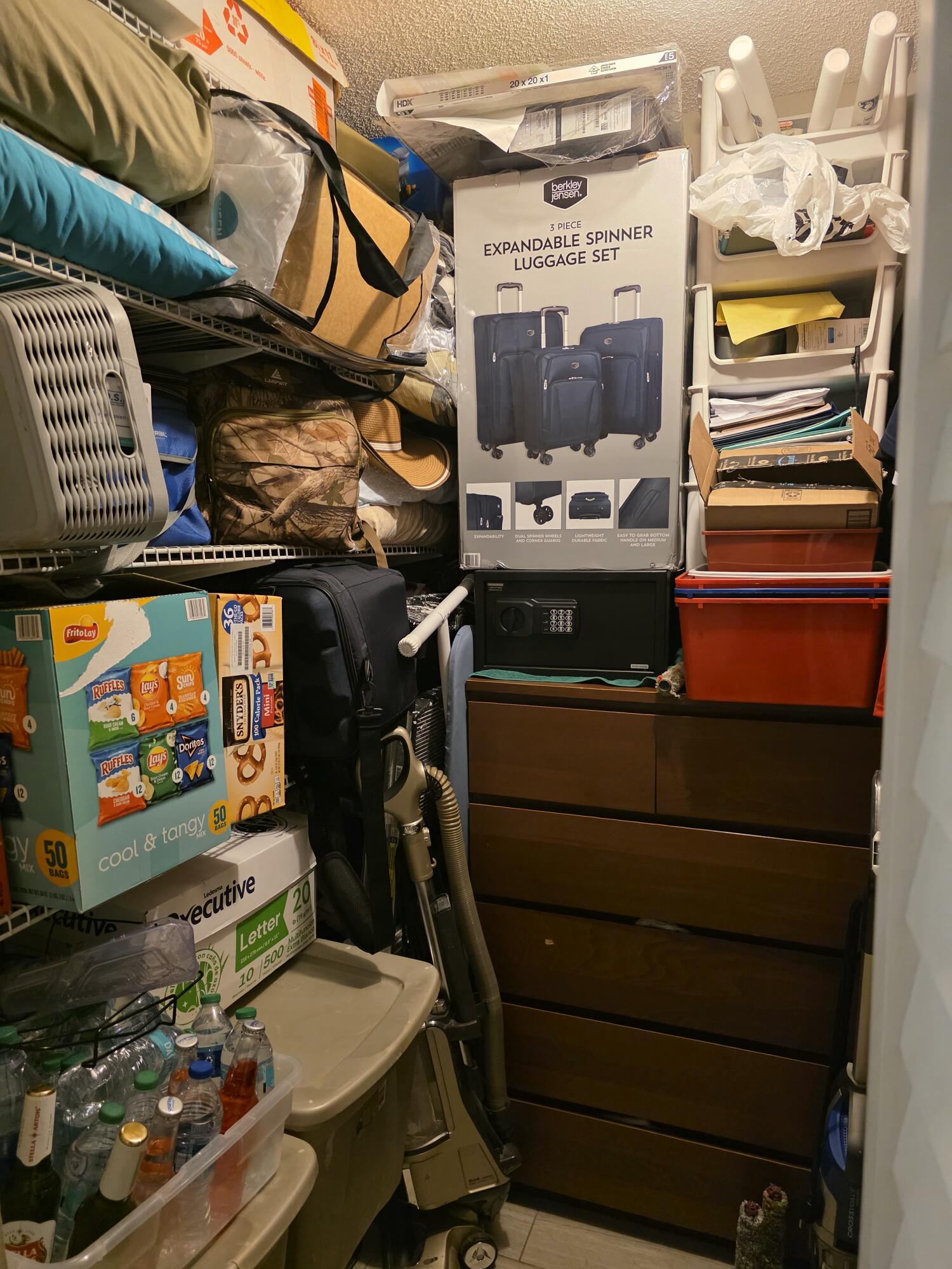 HOLIDAY SPRINGS VILLAGE 2 CONDO - Residential