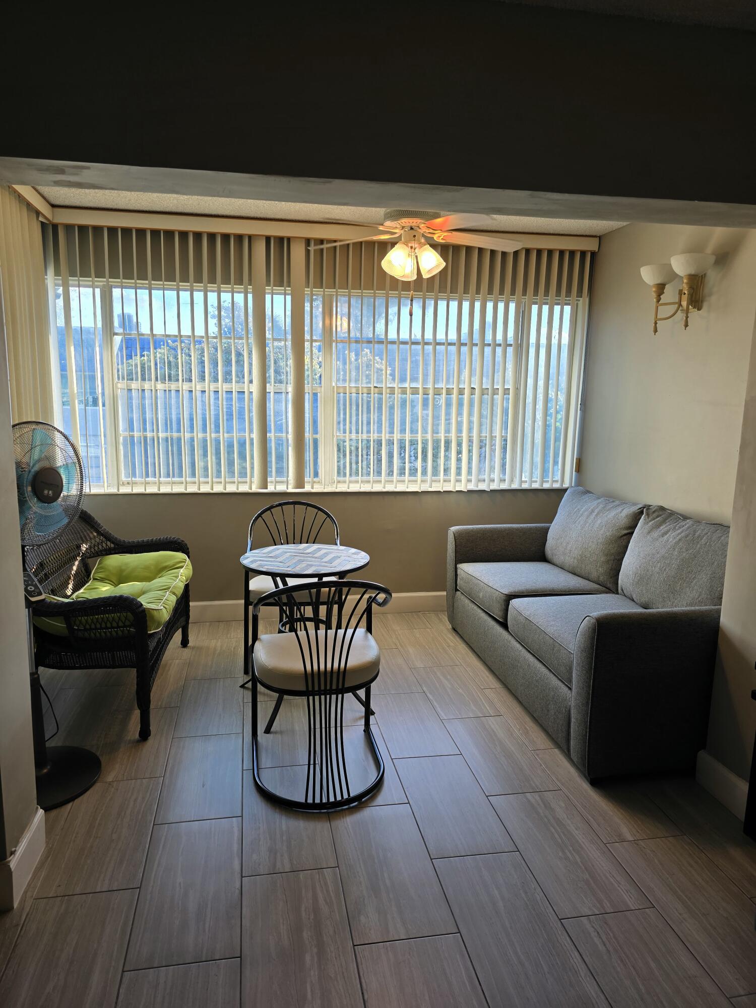 HOLIDAY SPRINGS VILLAGE 2 CONDO - Residential