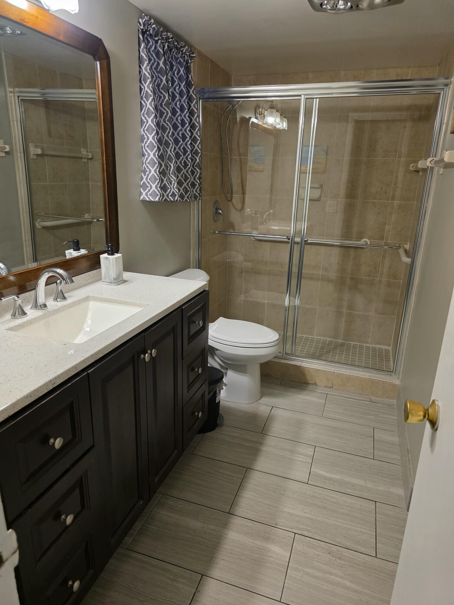 HOLIDAY SPRINGS VILLAGE 2 CONDO - Residential