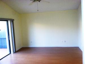 EXECUTIVE ESTATES - Residential Lease