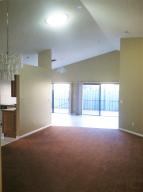 EXECUTIVE ESTATES - Residential Lease