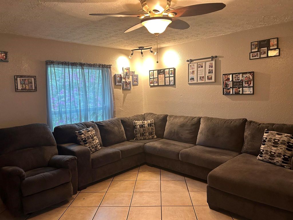 Photo of 3100 SE Cypress Street, Stuart, FL 34997 (MLS # R10946581)