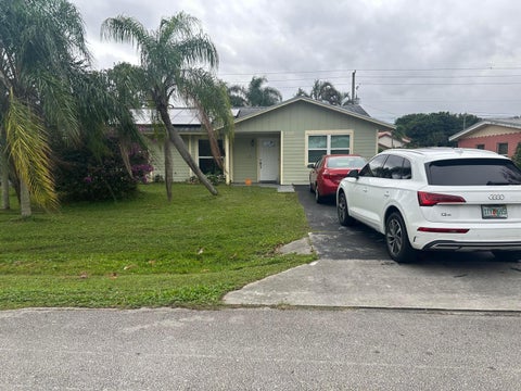Featured picture for the property R10946581