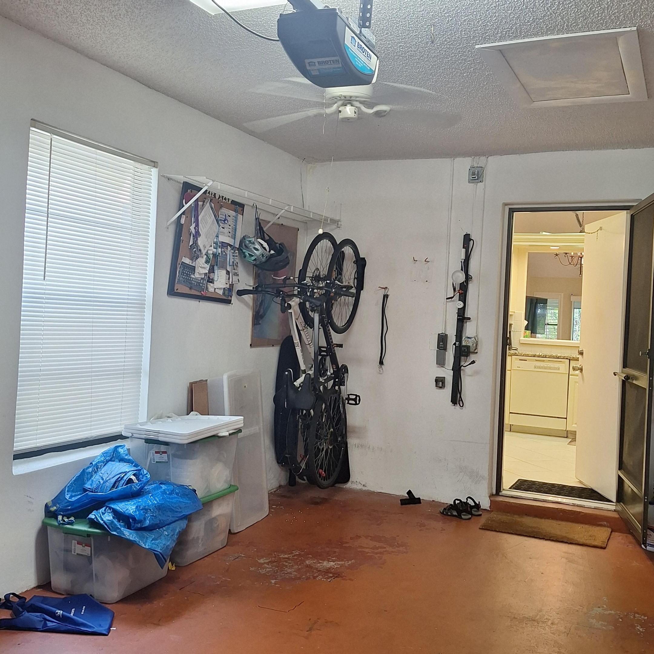 PALM CHASE LAKES CONDO - Residential